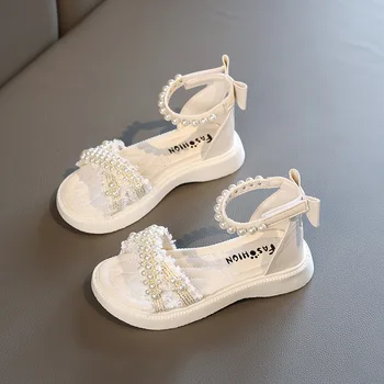 Сандали за момичета 2023 г., Нови летни празници сандали Princess Бяла с перли, ежедневни плажни обувки за деца на не-хлъзгава плоска подметка с лък