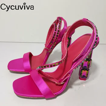 Кристали, сандали-гладиатори с каишка на щиколотке, дамски дизайнерски летни обувки с отворени пръсти на кристал ток, сватбени обувки на висок ток 2023 година на издаване